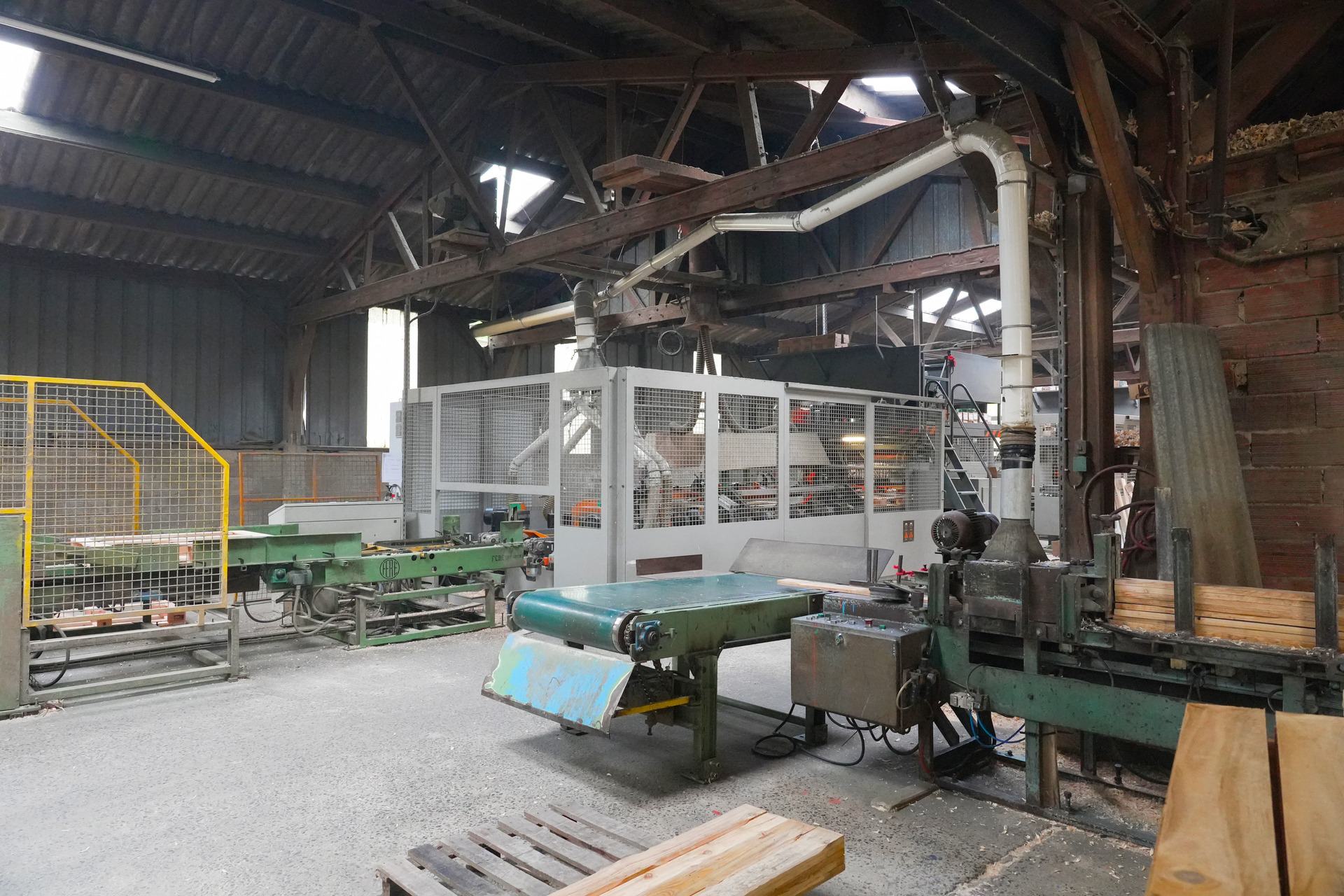 transformation palettes Scierie Roiesnel